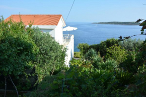  Apartments by the sea Milna, Vis - 8944  Вис